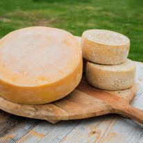 Farma pod Vtačnikom Ovčí zrejúci syr 12-mesačný cca 250g