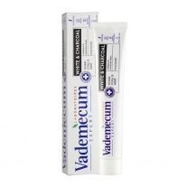 Vademecum White & Strong zubná pasta odstraňuje škvrny, bieli zuby a posilňuje zubnú sklovinu 75 ml