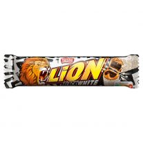 Lion Black & White tyčinka s oblátkou s náplňou s príchuťou brownies, karamelovou náplňou a chrumkami 42g