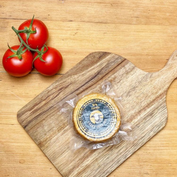 Farma pod Vtačnikom Ovčí údeny syr na bukovom dreve cca 250g