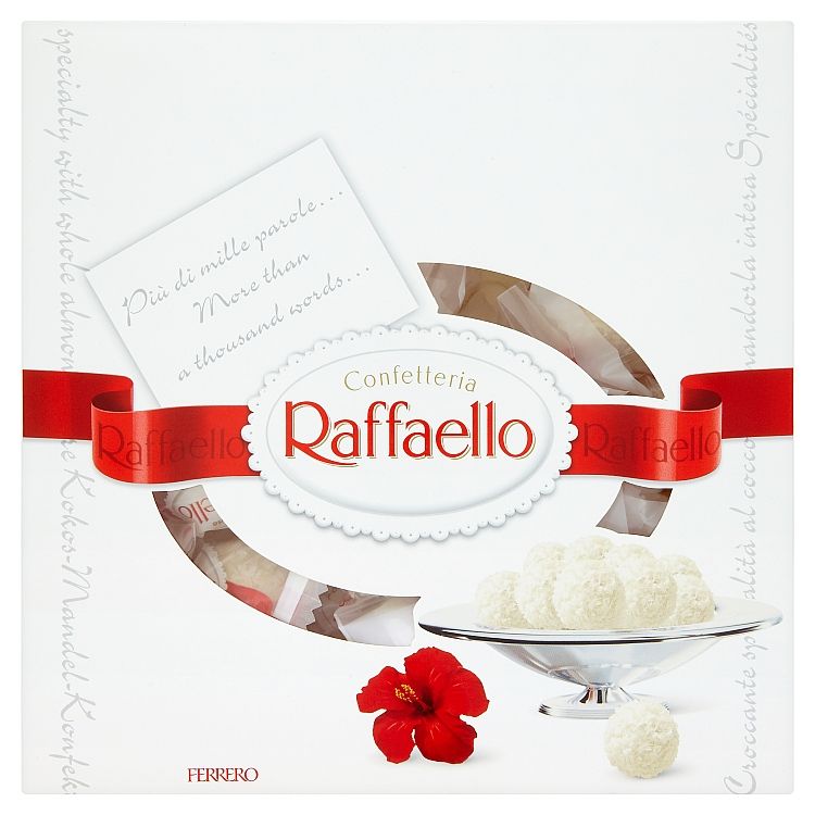 Raffaello Oblátka s náplňou a celou mandľou posypaná strúhaným kokosom 260 g
