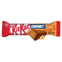KitKat Chunky čokoládová tyčinka s oblátkou a arašidovou náplňou 42 g
